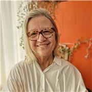 Aulas de inglês e português para crianças e adolescentes